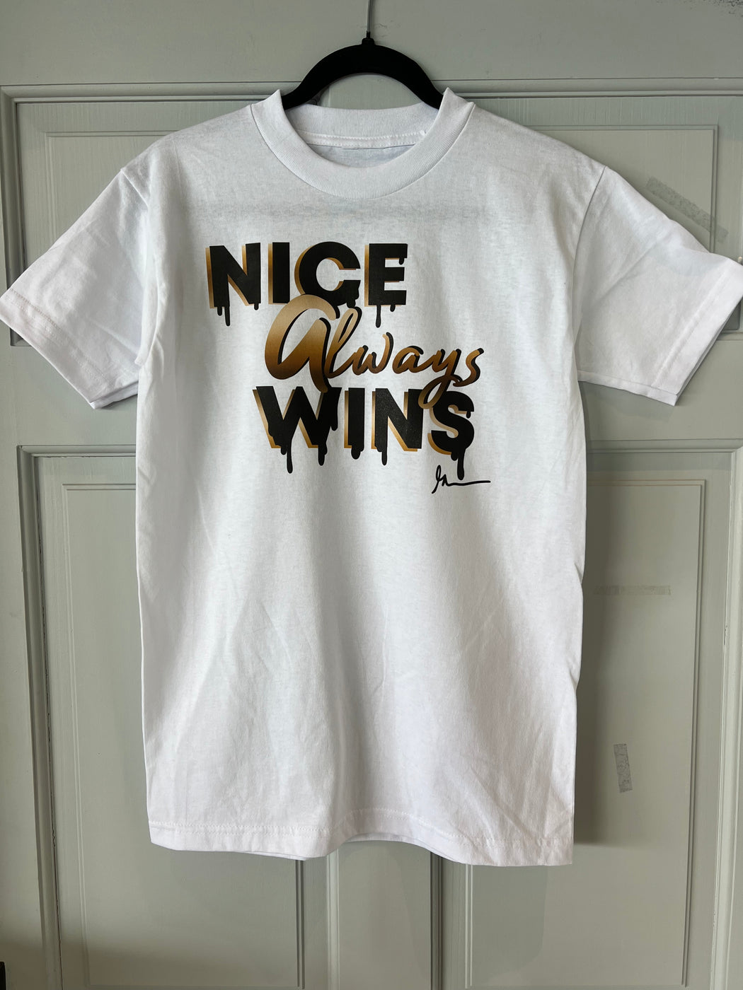 Nice always wins Crewneck Short sleeve tee shirt in White