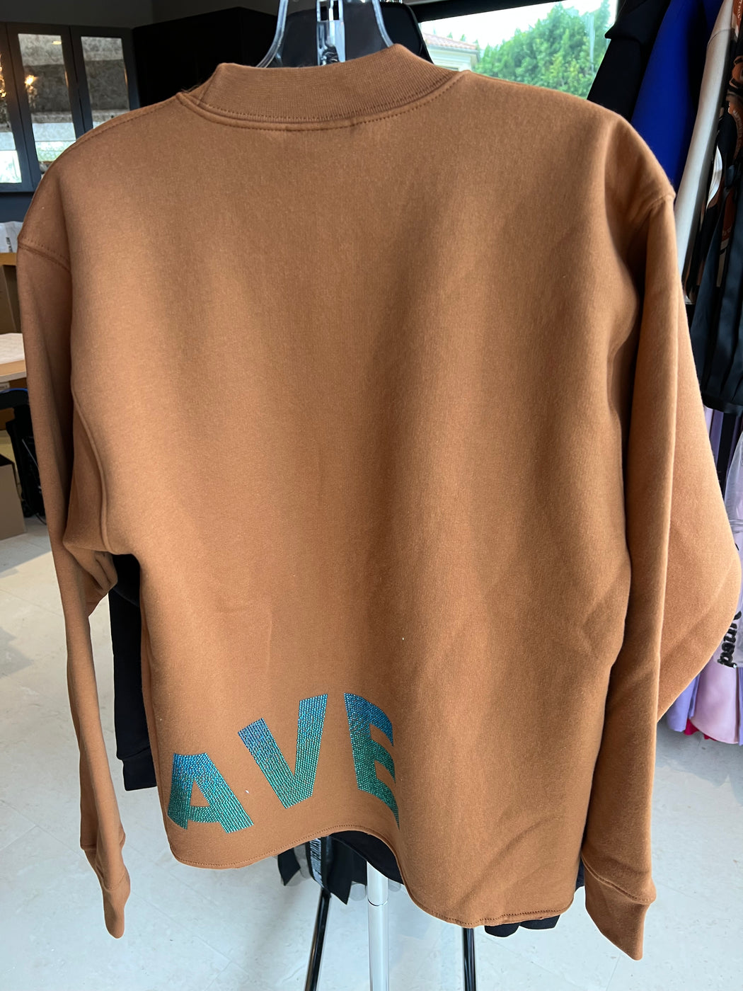 Raw edge Brave Crewneck sweatshirt in Caramel Emerald